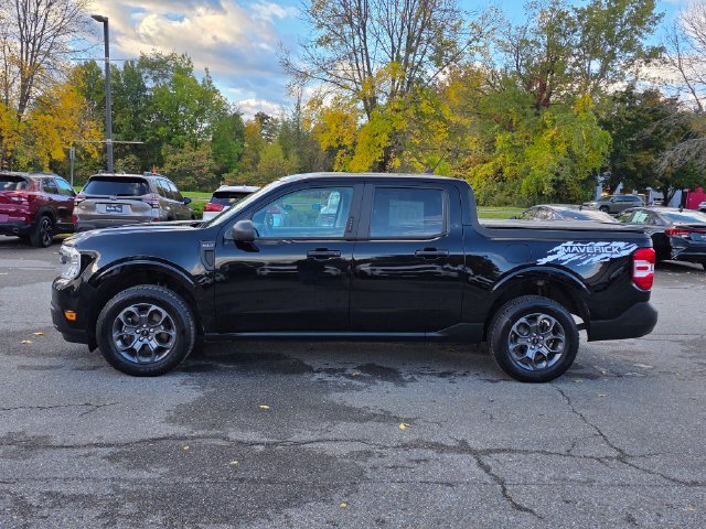 Used 2023 Shadow Black Ford XLT image 5