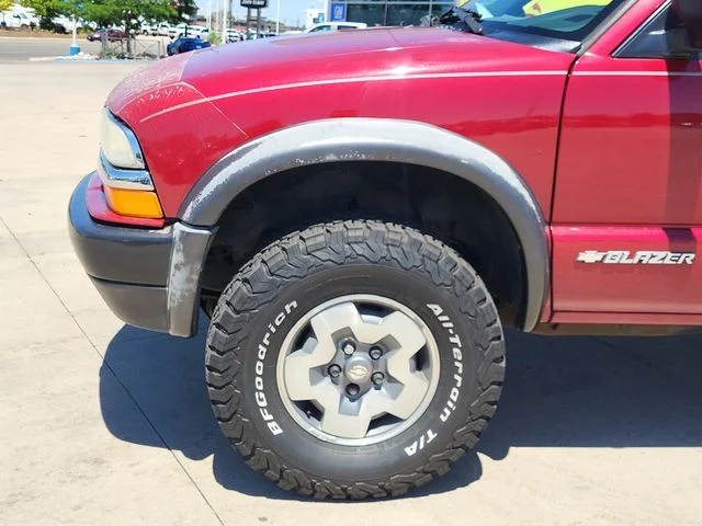 Used 2001 Dark Cherry Red Metallic Chevrolet LS image 9