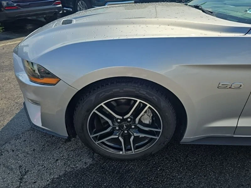 Used 2019 Silver Ford GT Premium image 12