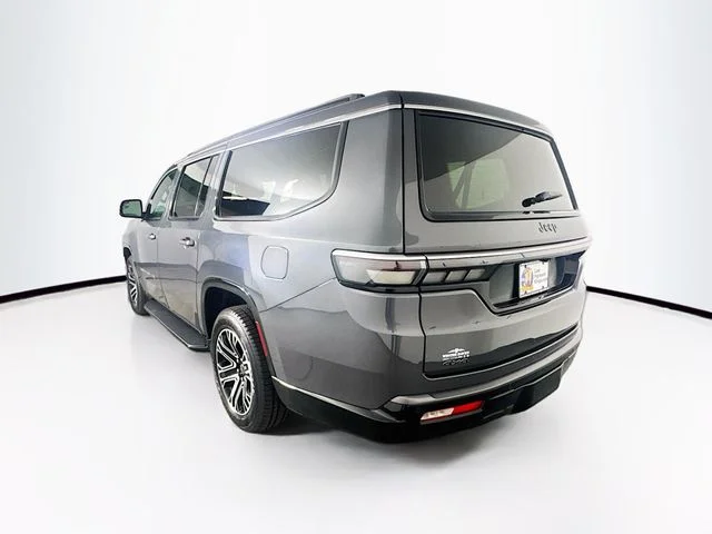 New 2026 Baltic-Gray Metallic Clear-Coat Exterior Paint Jeep Grand Wagoneer image 5