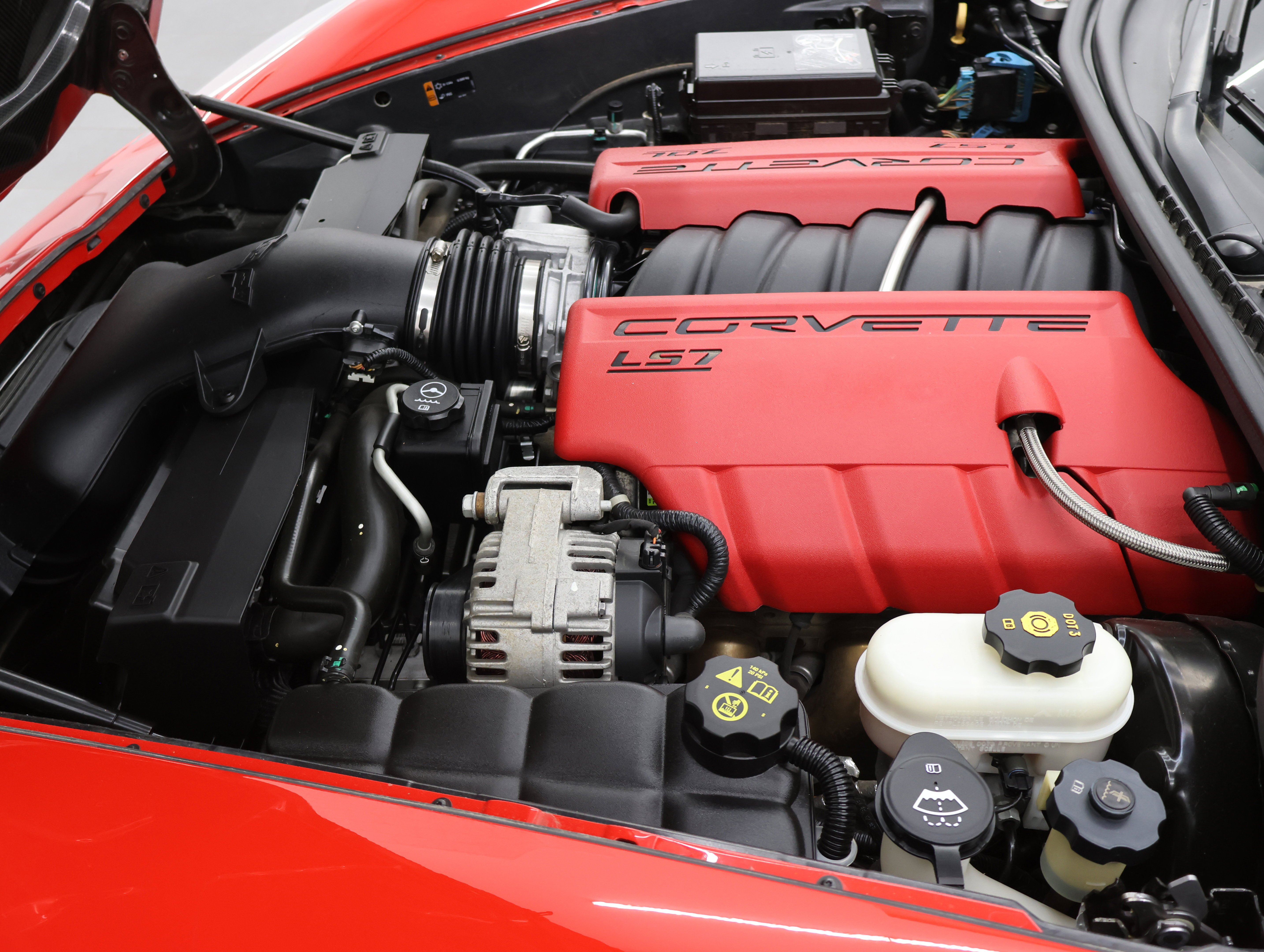 Used 2013 Torch Red Chevrolet 427 1SB: 427 1SB-6 SPEED STICK SHIFT-NAV-HEATED LEATHER-7.0L V8 image 15
