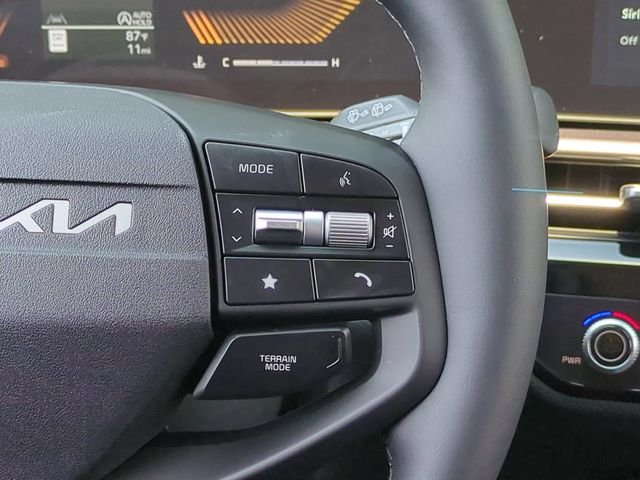 New 2026 Ebony Black Kia EX image 15