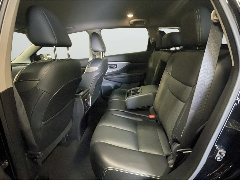 Used 2020 Black Nissan SL image 26