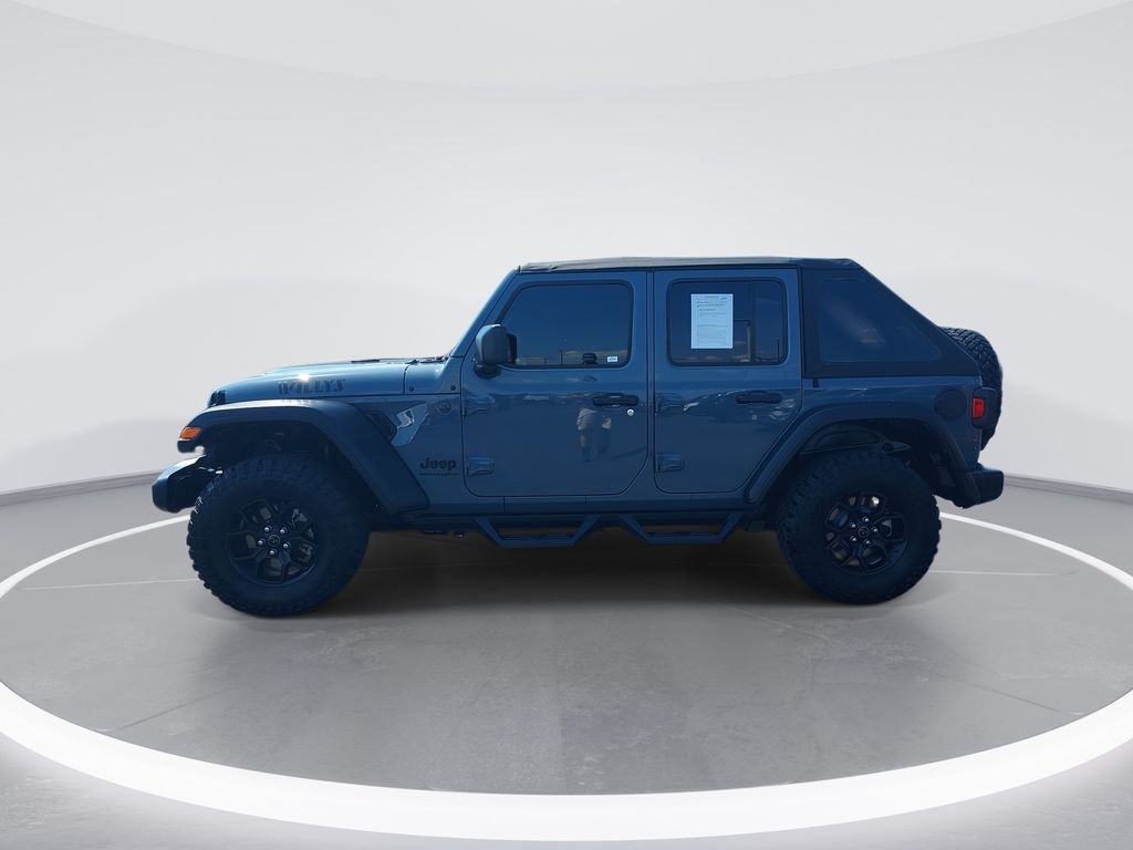 Used 2024 Gray Jeep Sport image 5