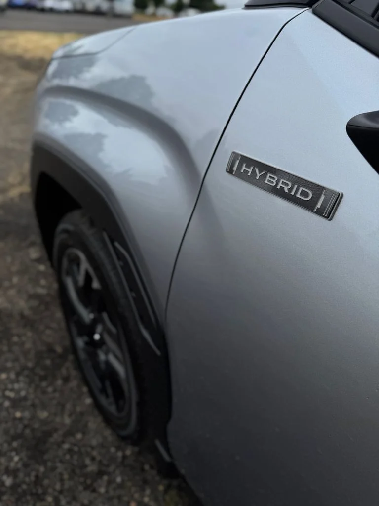 New 2026 ICE SILVER METALLIC Subaru Premium Hybrid image 92