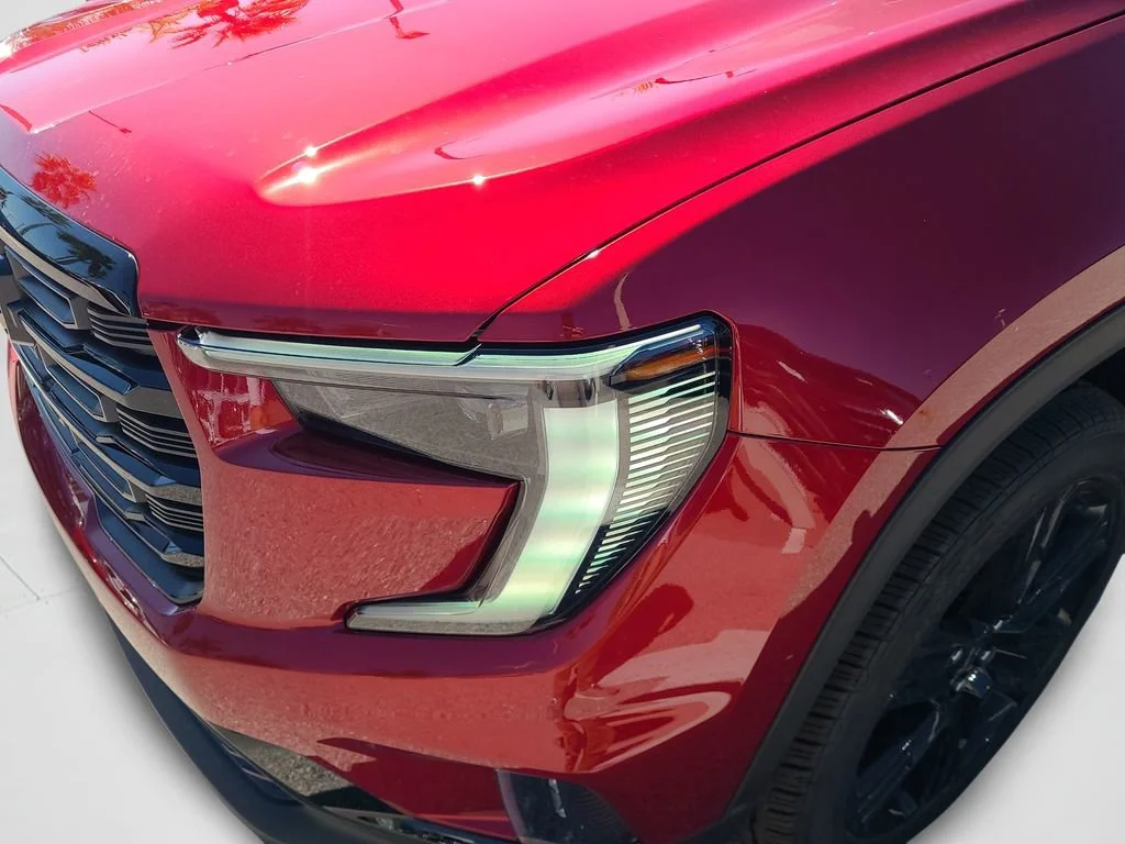 New 2026 Volcanic Red Tintcoat GMC Elevation image 22