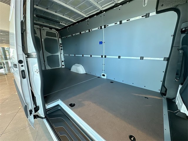 New 2026 Arctic White Mercedes-Benz Cargo 170 WB image 50