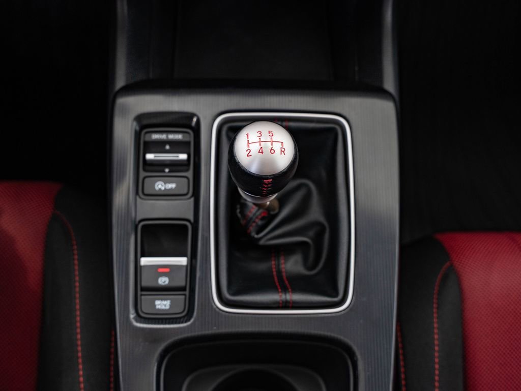 Used 2023 Platinum White Pearl Honda Si image 35