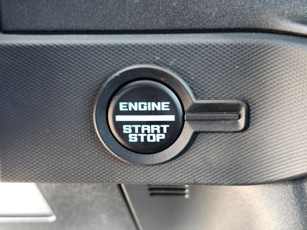 Used 2024 Green Ford Badlands image 26
