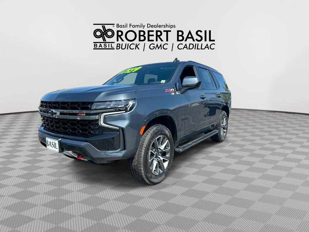 Used 2021 Gray Chevrolet Z71 image 4