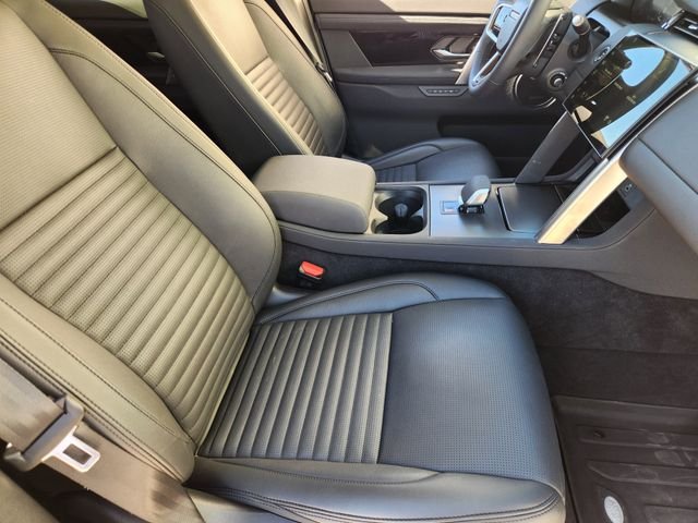 Certified Used 2025 White Land Rover S image 14