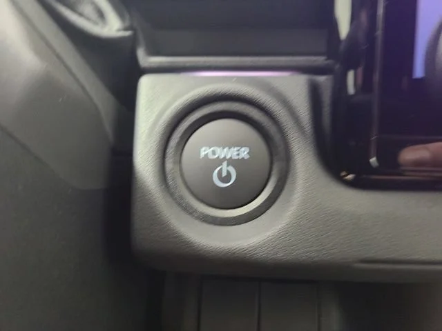 2026 Toyota C-HR SE - Photo 31