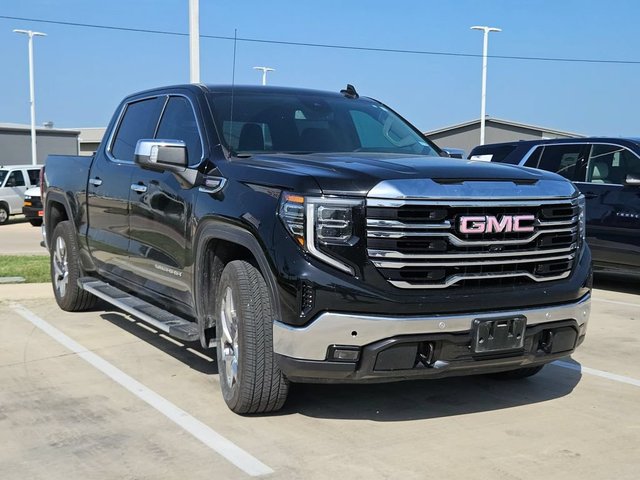 Pre-Owned 2025 GMC Sierra 1500 SLT