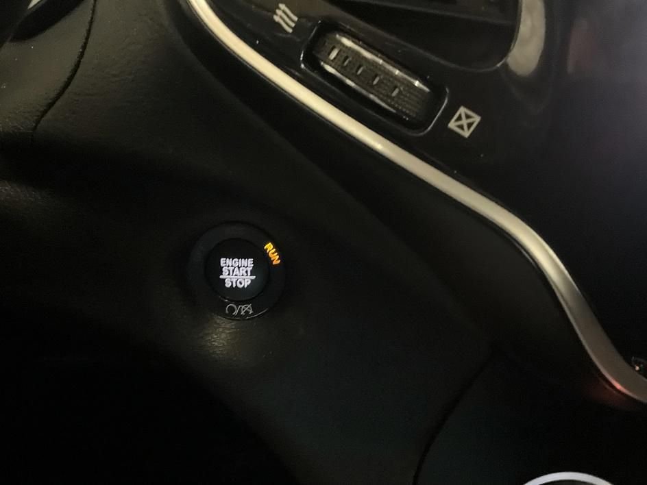 Used 2021 Gray Jeep Limited image 23