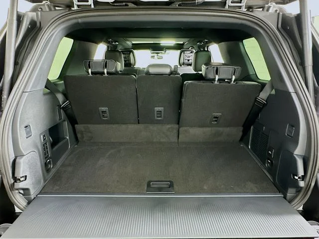 New 2026 Silver Ford Platinum image 27