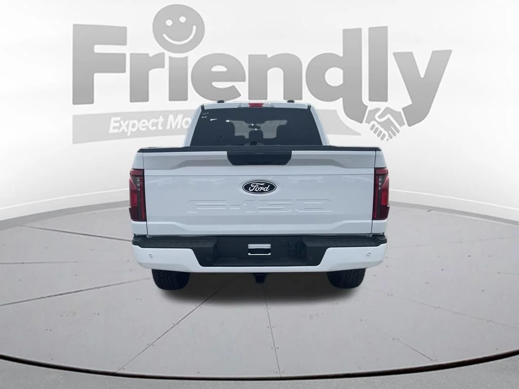 New 2026 Oxford White Ford XLT image 6
