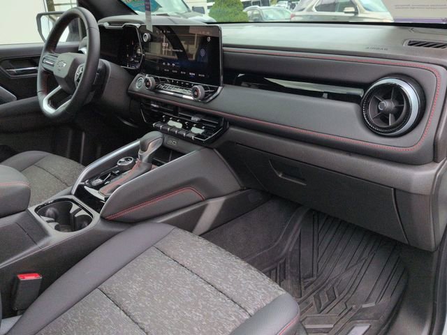 Used 2023 Summit White Chevrolet Z71 image 32