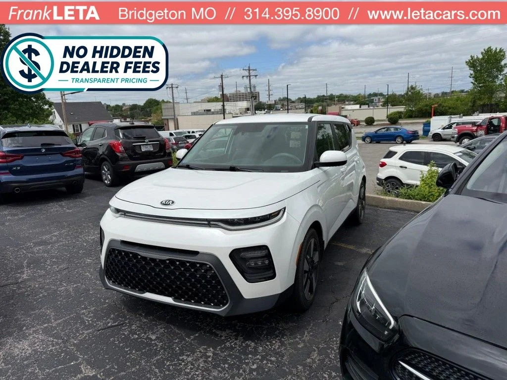 Used 2020 White Kia EX image 1