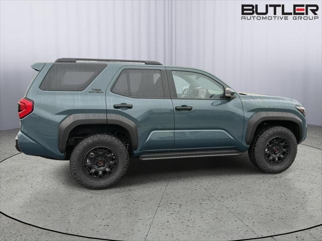Certified Used 2025 EVEREST Toyota  image 7