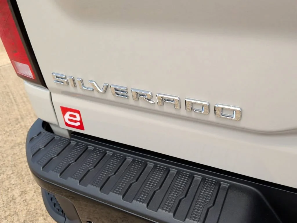 2026 Chevrolet Silverado 2500 HD ZR2 - Photo 46