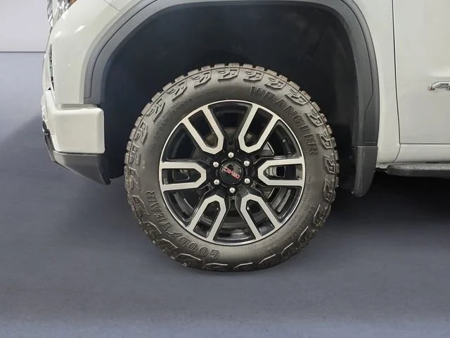 2026 GMC Sierra 1500 AT4 - Photo 14