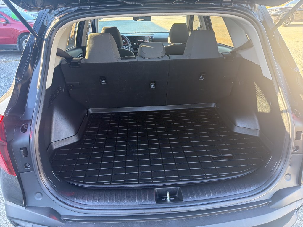 Used 2024 Black Kia LX image 9