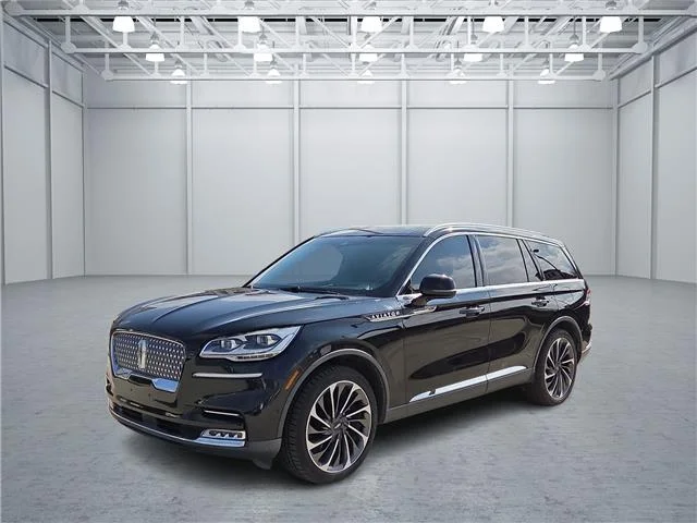 Used 2020 Infinite Black Metallic Lincoln Reserve All-wheel Drive image 1
