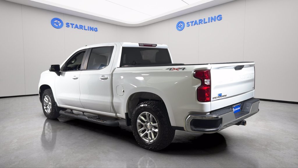 Used 2022 SUMMIT WHITE Chevrolet LT image 5