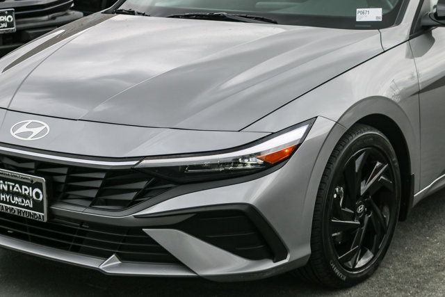 Certified Used 2026 Silver Hyundai SEL Sport image 6