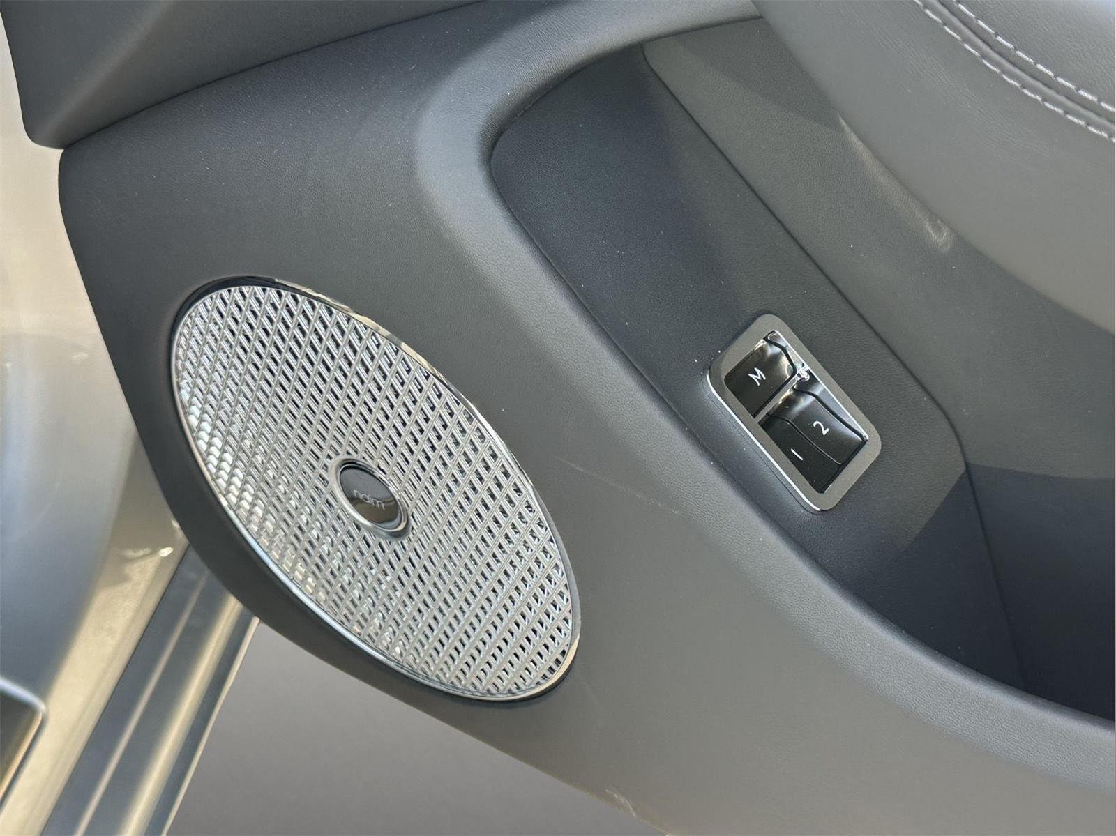 2026 Bentley Flying Spur - Photo 28