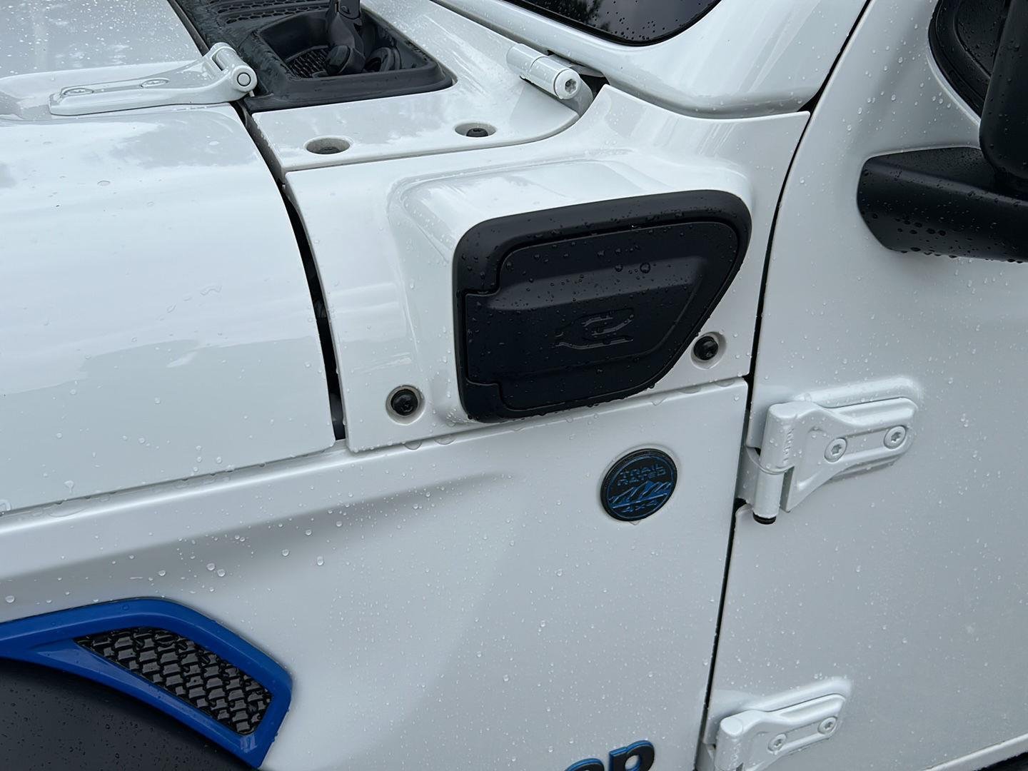 Used 2023 Bright White Clearcoat Jeep Willys *One Touch Top* image 9