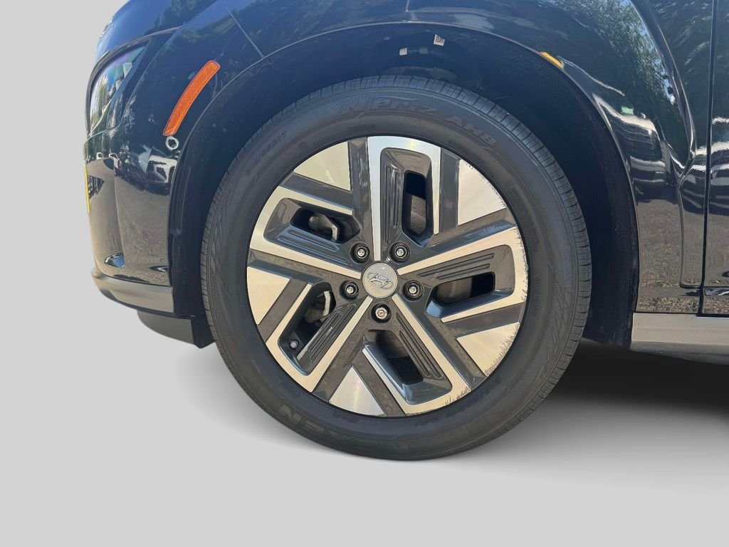 2022 Hyundai Kona EV Limited - Photo 8