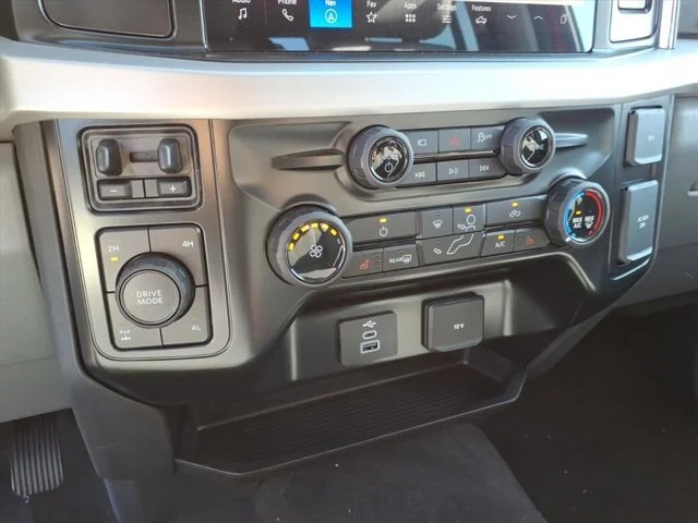 2026 Ford F-350 Super Duty XLT - Photo 37