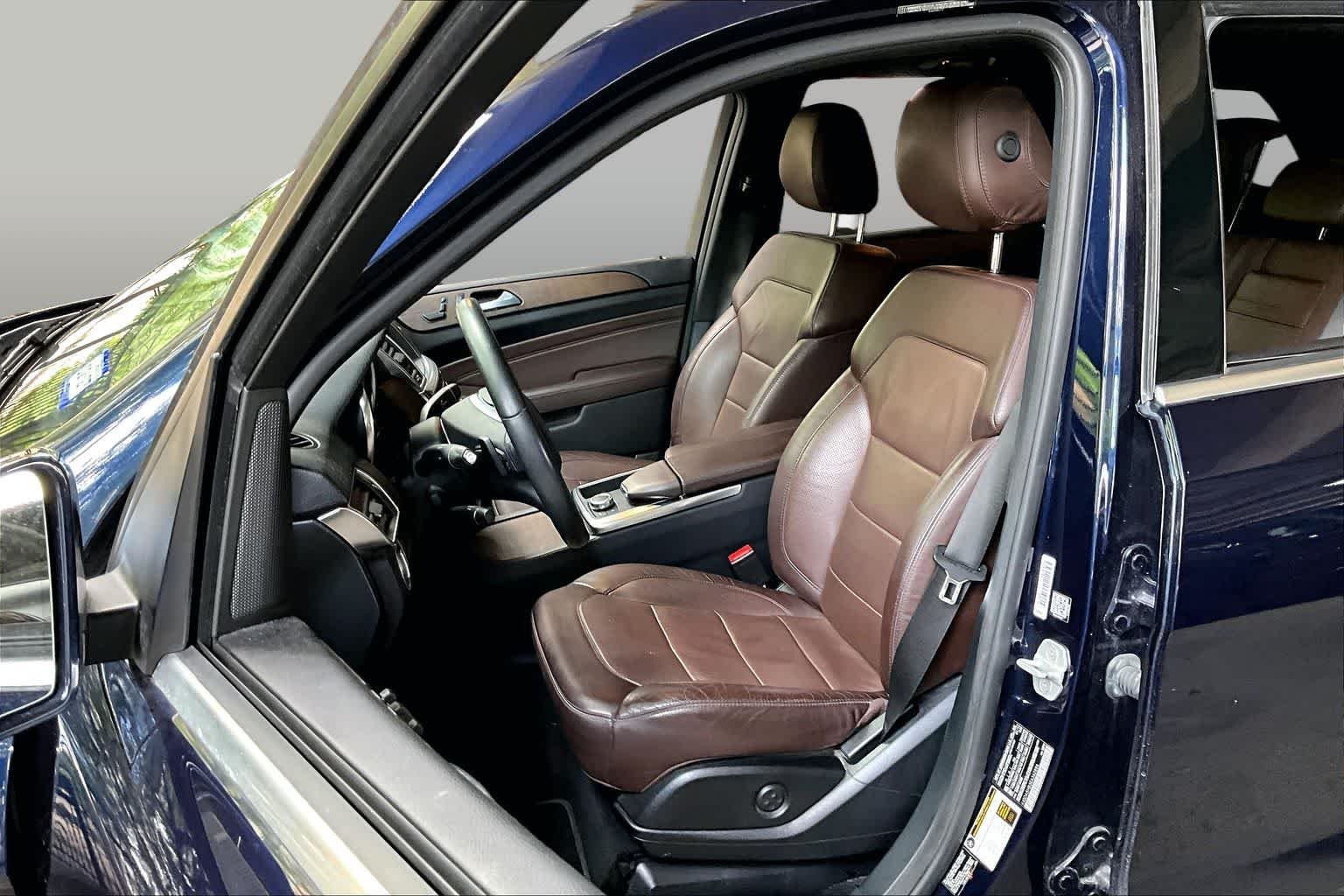 Used 2014 Lunar Blue Metallic Mercedes-Benz ML 350 image 7