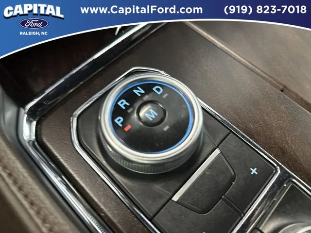 Used 2022 Black Ford King Ranch image 31