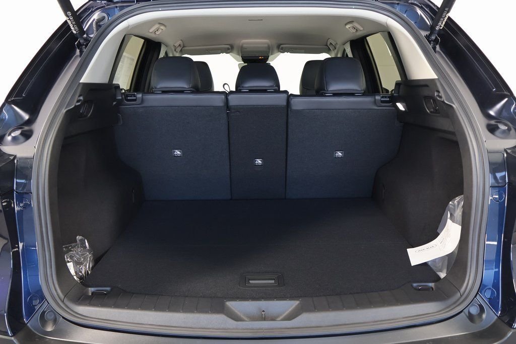 New 2026 Navy Blue Mica Mazda 2.5 S Preferred AWD image 8