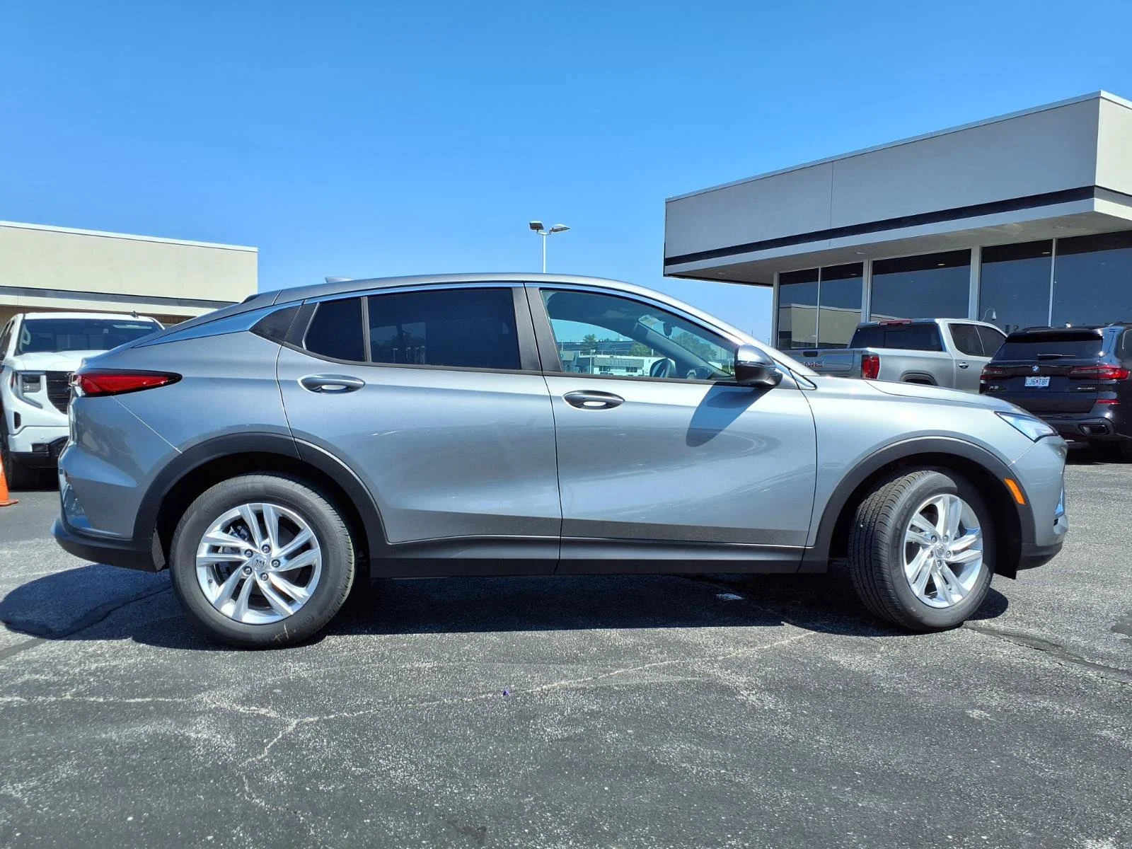 New 2026 Moonstone Gray Metallic Buick Preferred image 19