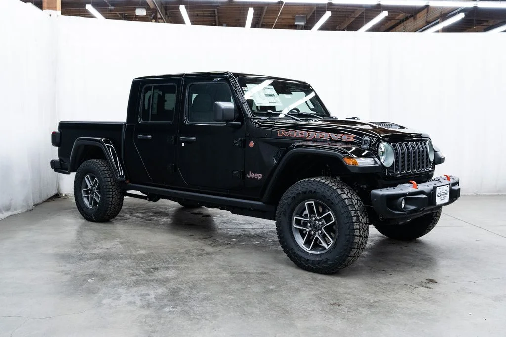 2026 Jeep Gladiator Mojave X Auto's photo