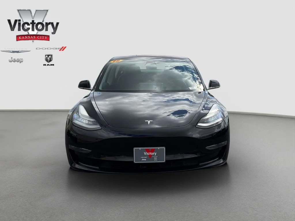 Used 2018 Tesla Model 3 Long Range Dual Motor with VIN 5YJ3E1EB0JF127977 for sale in Kansas City, KS