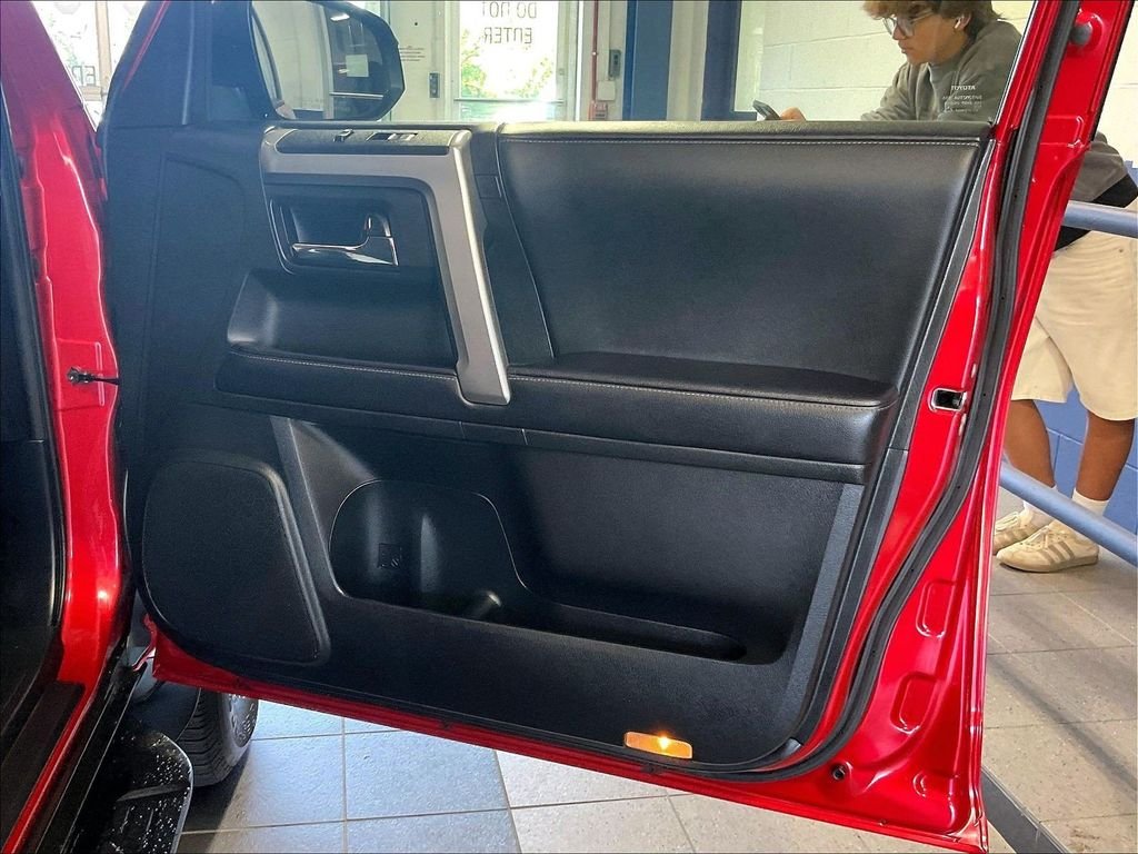 Used 2022 Red Toyota SR5 image 12