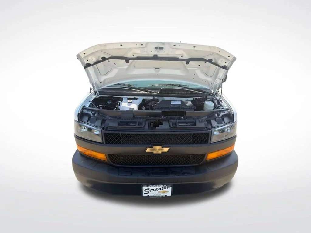 2025 Chevrolet Express Cargo Work Van - Photo 32