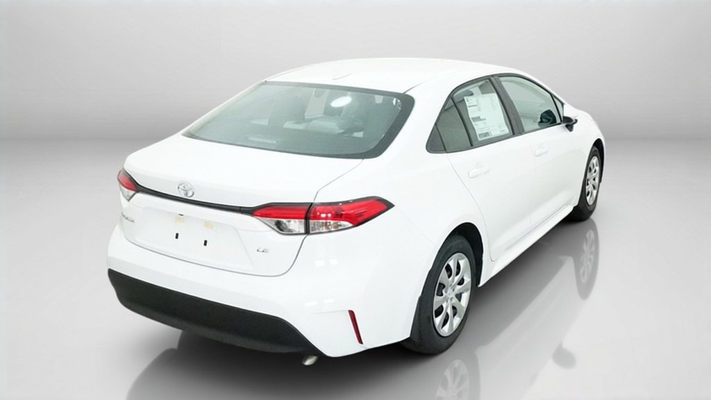 New 2027 Ice Cap Toyota LE image 41
