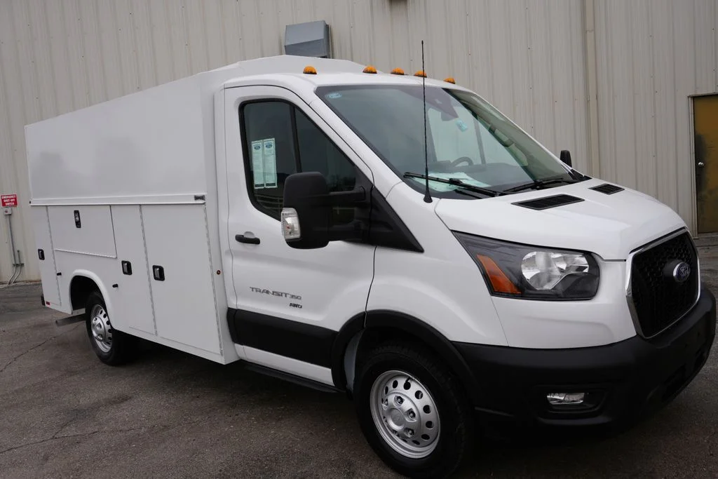 New 2024 White Ford Base image 2