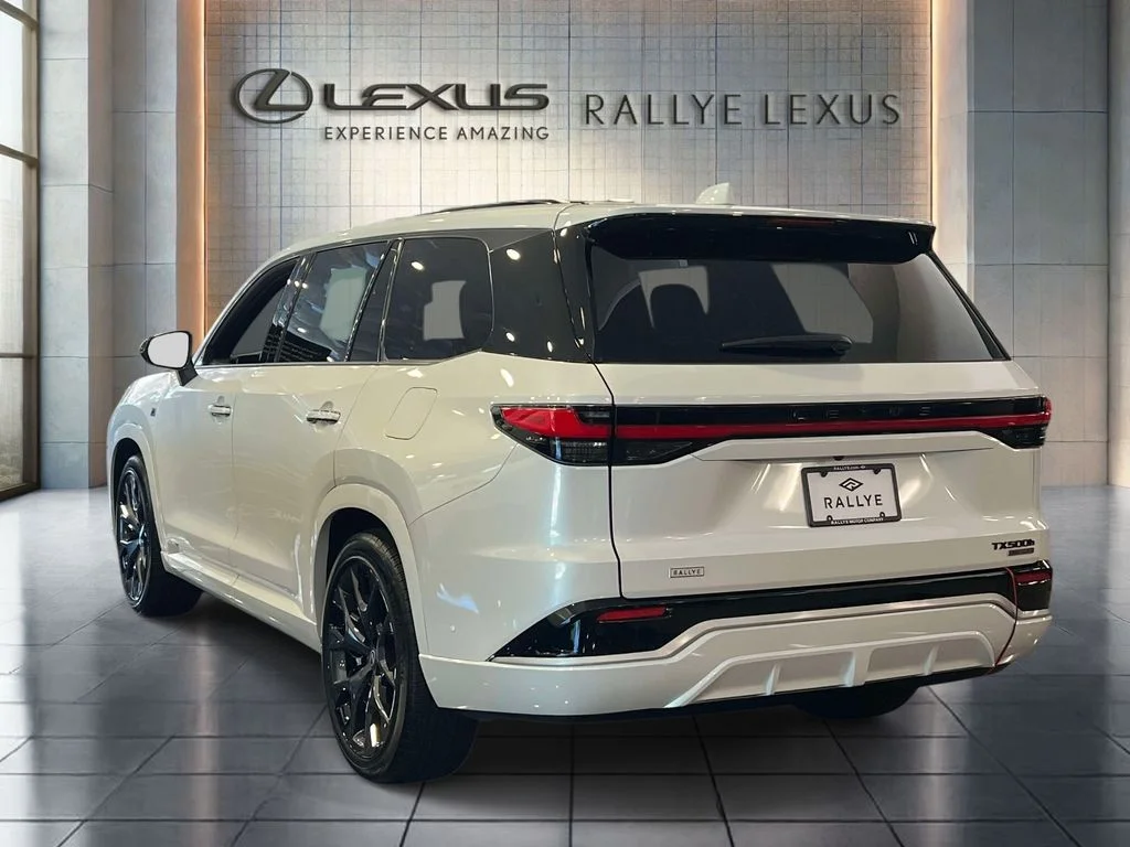 New 2026 Wind Chill Pearl Lexus TX 500h F SPORT PERFORMANCE LUXURY AWD image 4