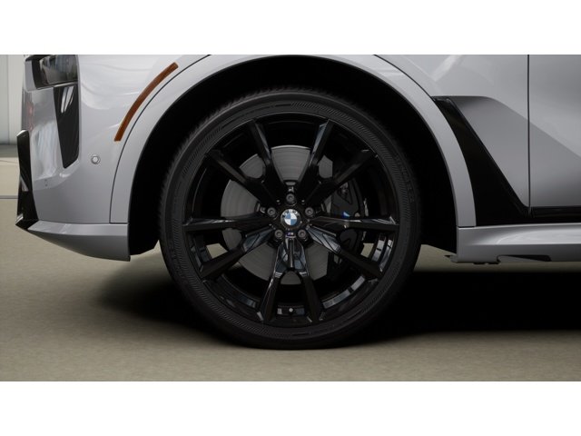 New 2027 Gray BMW X7 M60i image 7