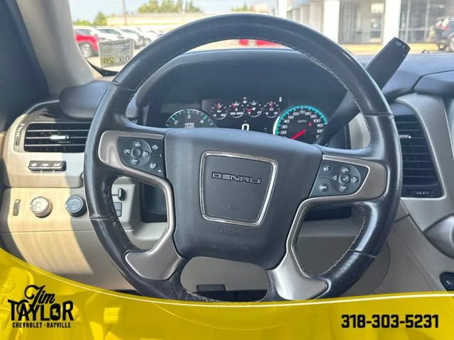 Used 2019 WHITE FROST TRICOAT GMC Denali image 26