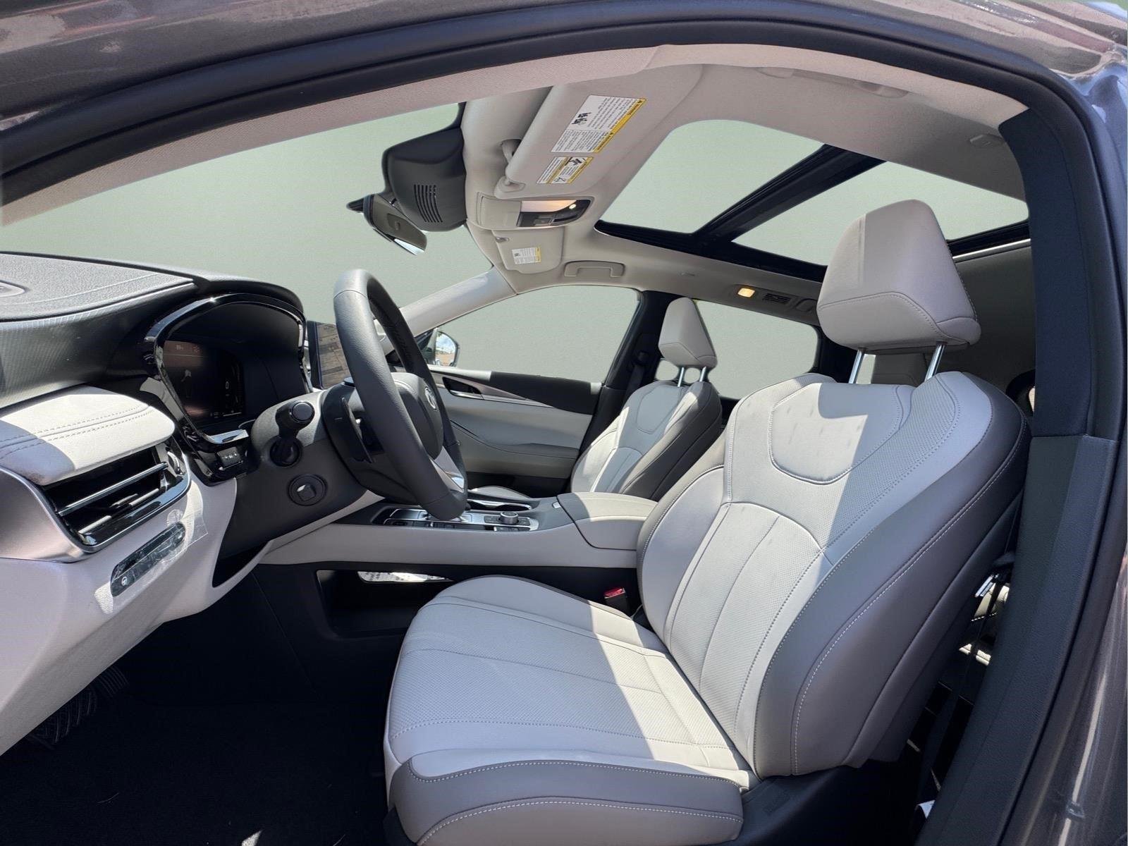 New 2027 Graphite Shadow INFINITI LUXE image 18
