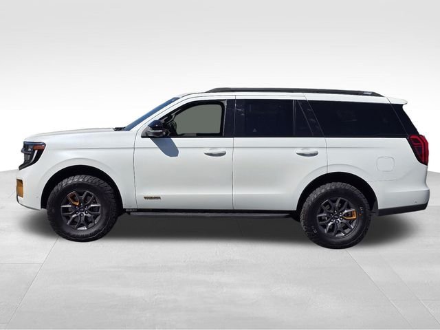 Used 2025 White Ford Tremor image 26
