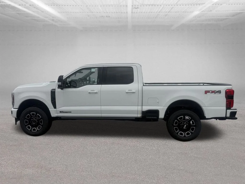 New 2026 Star White Metallic Tri-Coat Ford F-250® Platinum® image 7
