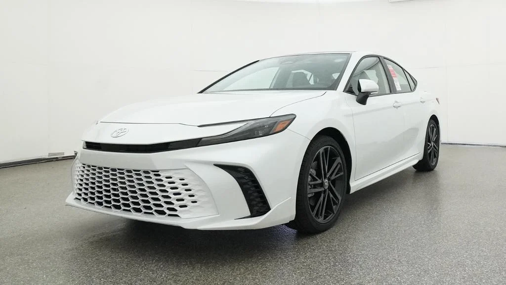 New 2026 Wind Chill Pearl Toyota XSE image 19